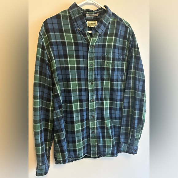 L.L. Bean Men’s Green & Blue Flannel Button Up Shirt - Size L 100% Cotton - Picture 3 of 7